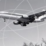 I-DYNA - Douglas DC-10 -30 at Heathrow in 1975