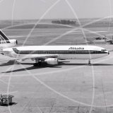 I-DYNI - Douglas DC-10 at Johannesburg in 1973